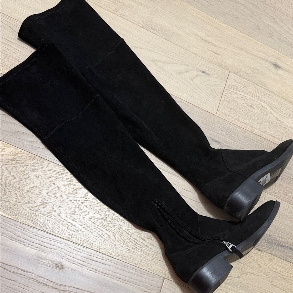 Elegant Black Over-the-Knee Boots